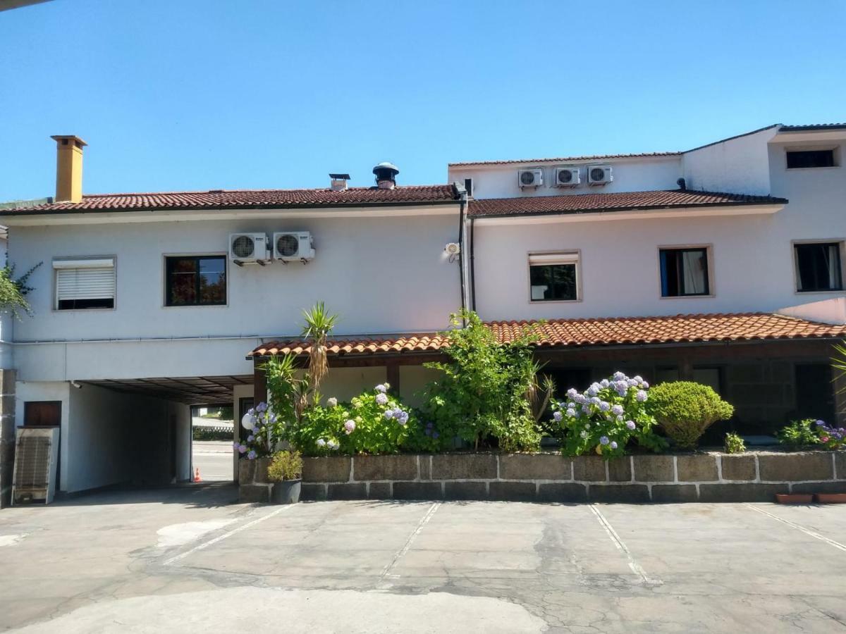 Residencial Montanhês Vila Real Exterior foto
